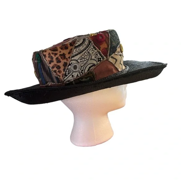 Bohemian (Whittall & Shon) Black Straw Hat with unique Print. - Picture 4 of 9